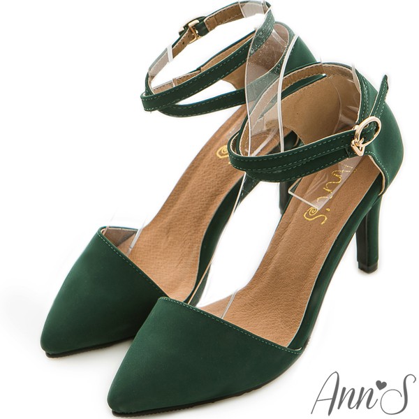 Ann’S性感斜口繞帶繫踝素面尖頭跟鞋-墨綠