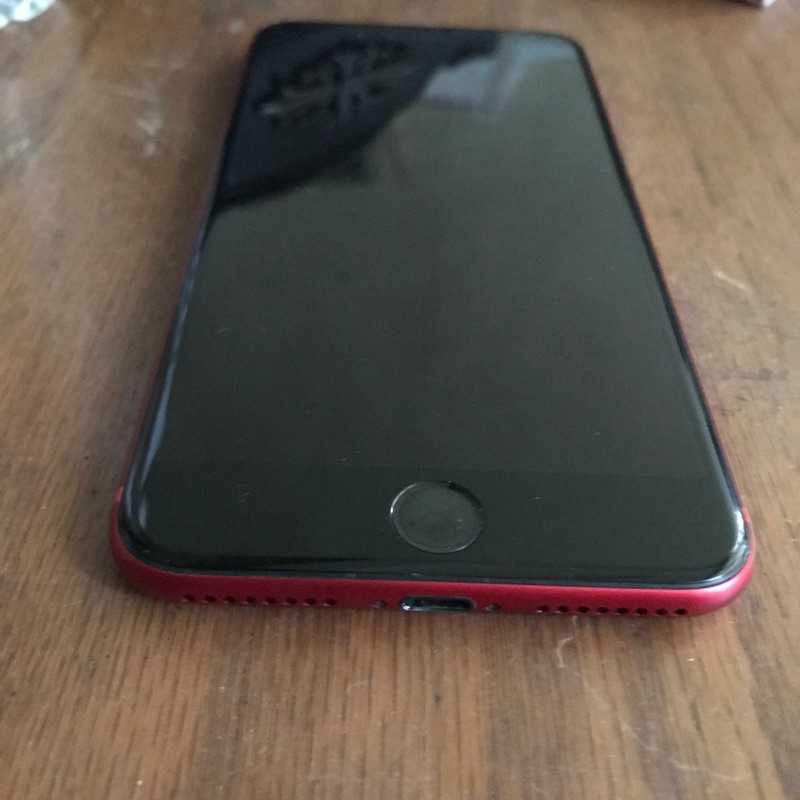 Iphone7plus 128g黑紅版