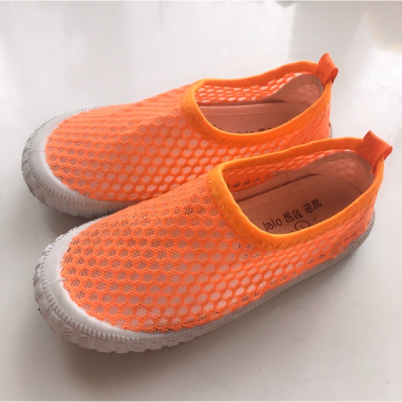 女童橘色透氣休閒鞋 洞洞鞋 29號運動鞋 跑步鞋 布鞋 跑鞋二手橘色