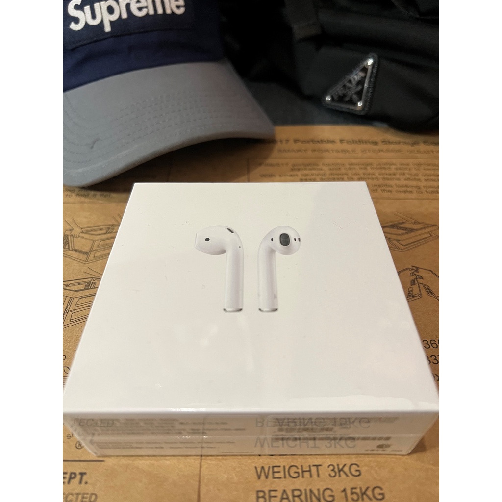 [ 現貨 ] Apple 蘋果 AirPods 2 無線藍芽耳機 + 充電盒 全新未拆 台灣公司貨 MV7N2TA/A