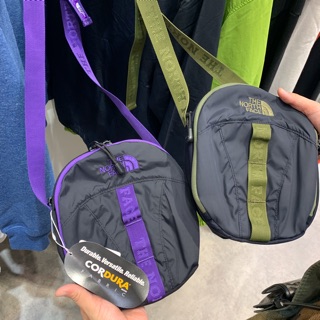 THE NORTH FACE 日本 紫標側揹包 「NN7953N」