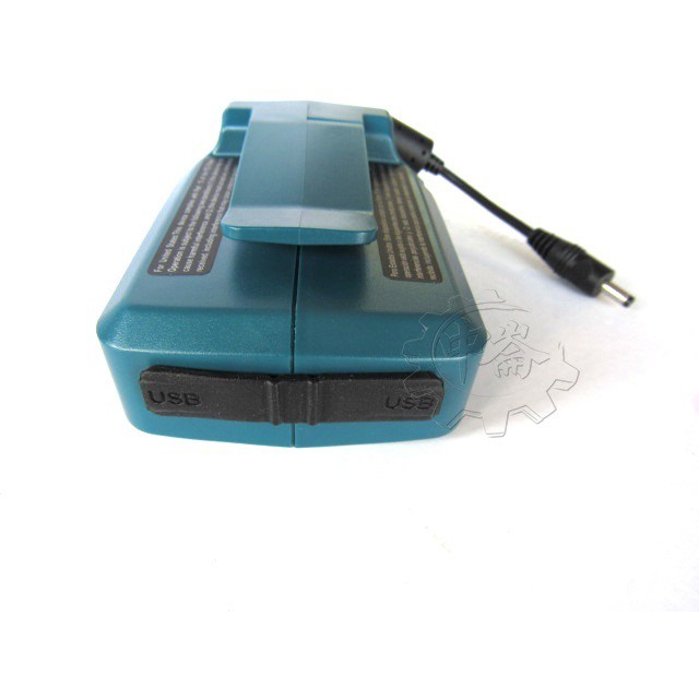 中崙五金【附發票】牧田14.4-18V 電池座電池轉換器附USB功能GM00001441(同198732-2) | 蝦皮購物