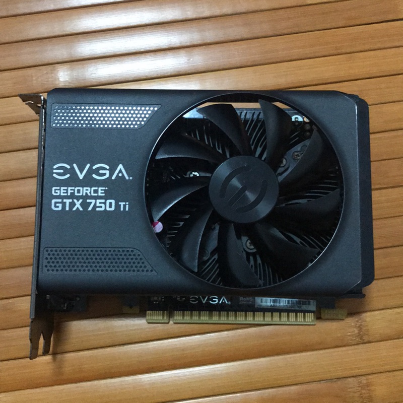 艾維克 EVGA GTX750ti  2GB 顯示卡 買到賺到Gtx750ti