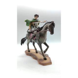 清倉【進擊的巨人】 利威爾·阿克曼 兵長 騎馬 場景 模型 盒裝 18cm