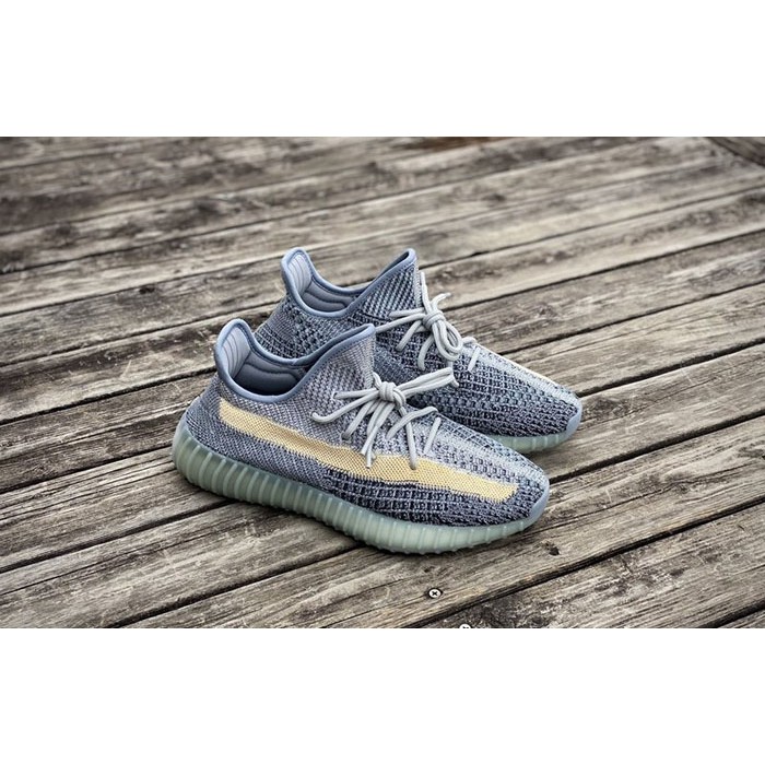 【S.M.P】Adidas Yeezy 350 Boost V2 Ash Blue GY7657