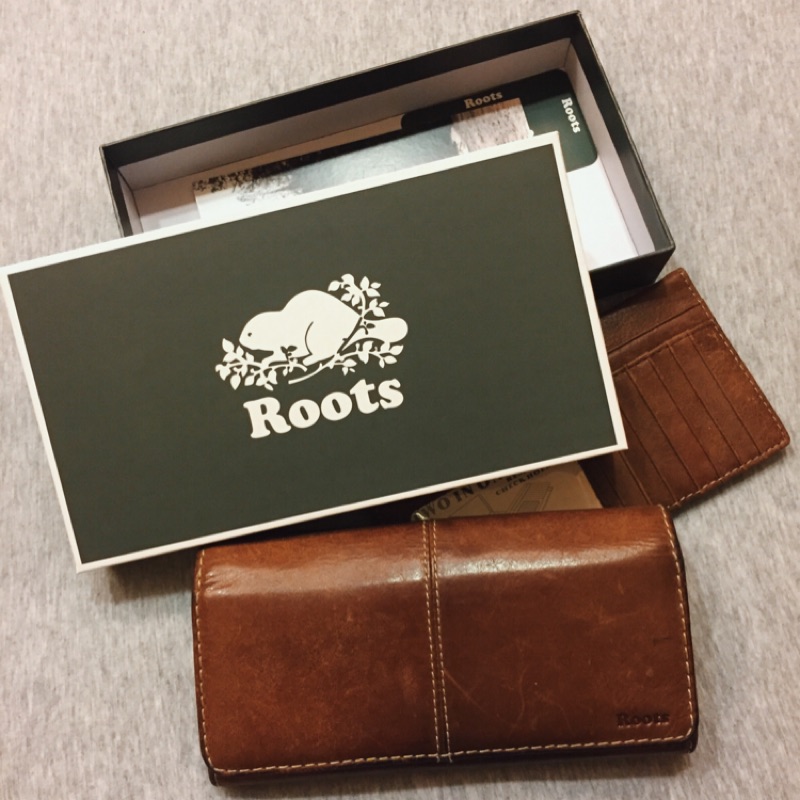 Roots 皮革長夾