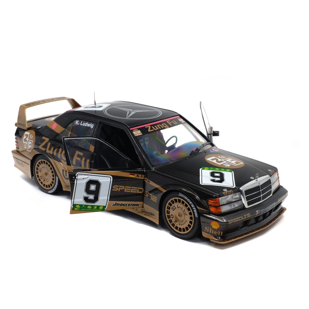 【模例】Solido 1/18 MERCEDES-BENZ 190 (W201) EVO II 澳門GP 合金雙開門