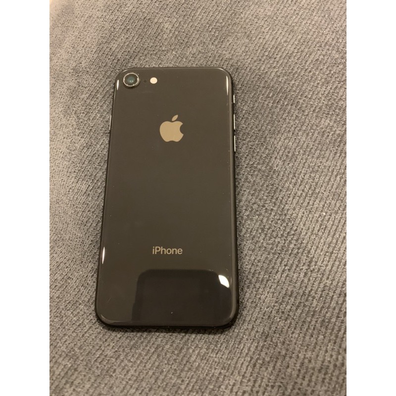 iPhone 8 64G 黑