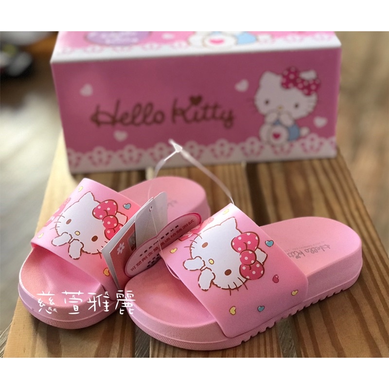 [Sanrio三麗鷗] 16cm-23cm(鞋底全長) Hello Kitty 輕量防水吸震室內室外拖鞋
