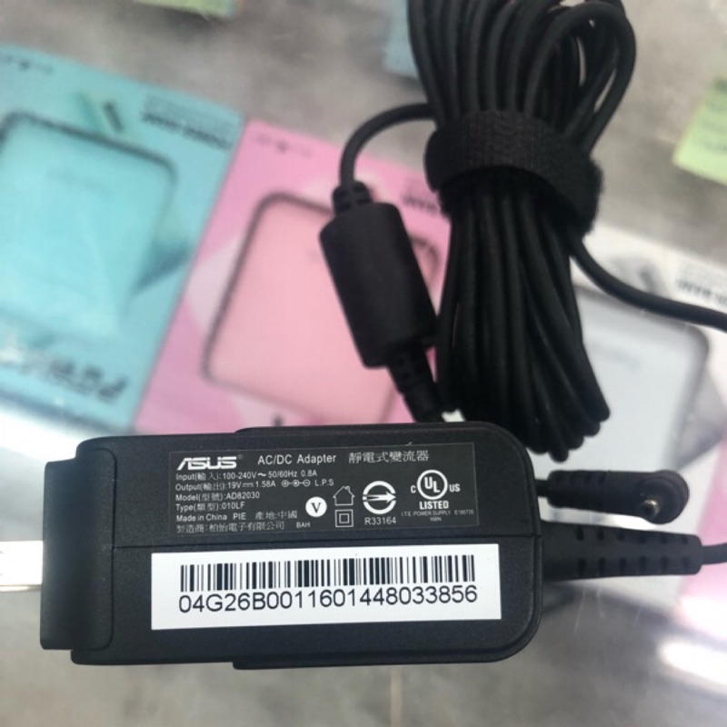 全新 ASUS 華碩 原廠變壓器 黑色19V 1.58A 30W 型號 AD82030 充電器