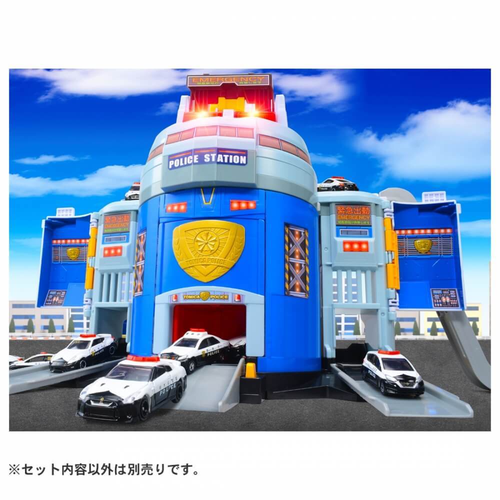 日本代購 日本直送 Direct from Japan 日本選品 TOMICA 多美小汽車 旋轉變形DX 變形警察局