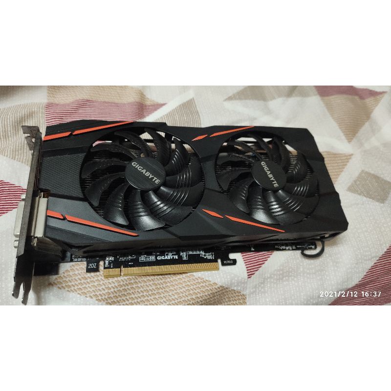 技嘉 RX580 Gaming 4G 故障品