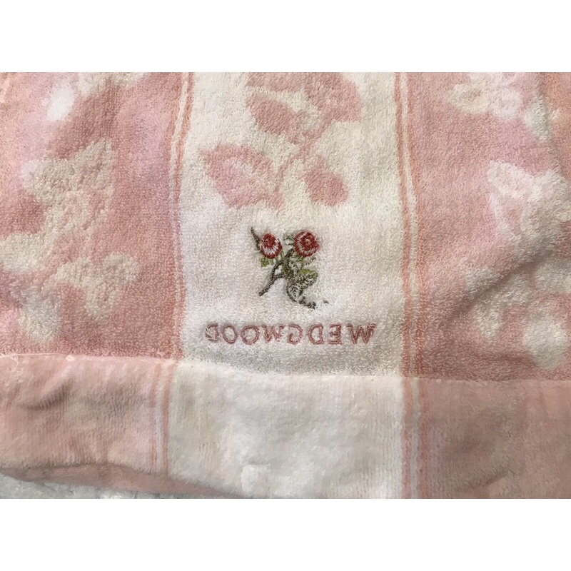 《日本WEDGWOOD》皇室愛用，伍德粉色野草莓🍓毛巾！雙面毛圈厚實柔軟