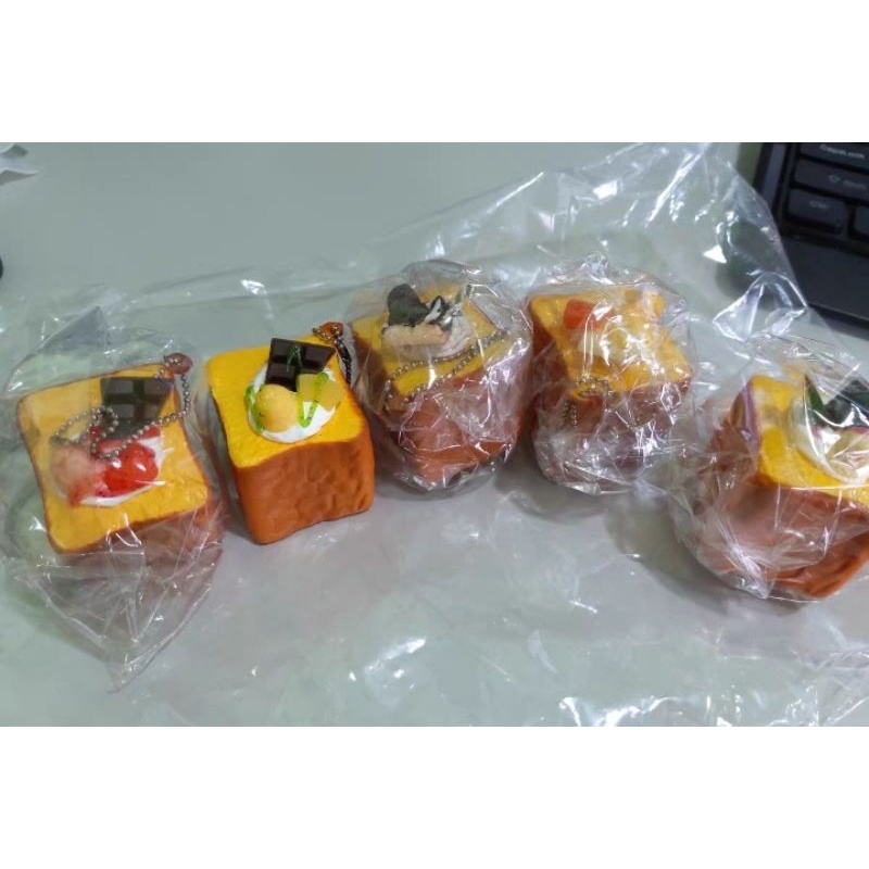 現貨 日本 扭蛋 蜜糖吐司 蜂蜜吐司 袖珍 甜點 吊飾 娃娃屋 蛋糕