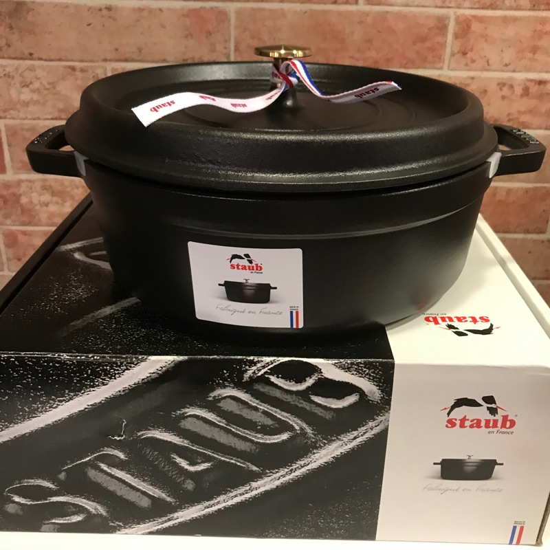 STAUB 法國🇫🇷 史大伯 26cm  (3.8L) 壽喜鍋 黑色鑄鐵鍋 全新免運費