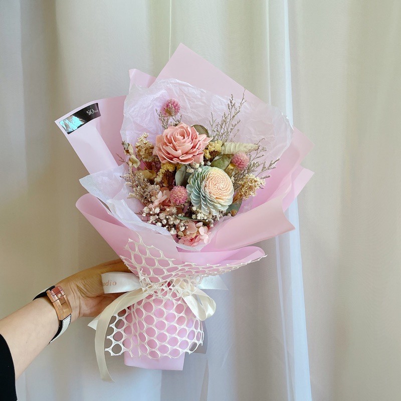 現貨 太陽玫瑰通草索拉花乾燥花畢業花束情人節花束時尚花束韓式花束彩色乒乓菊花束母親節花束 蝦皮購物