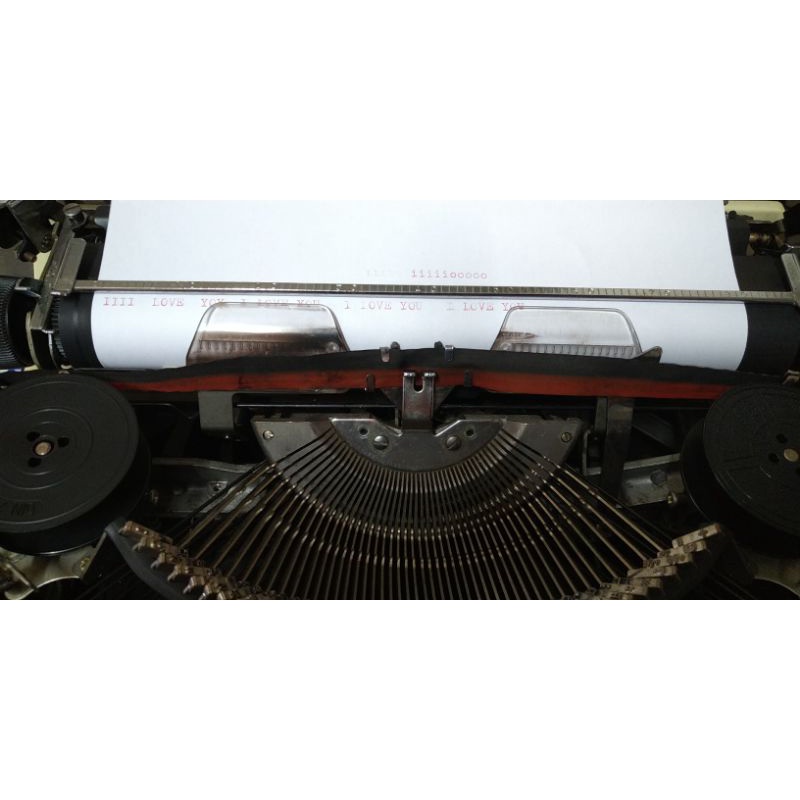 (圖片補充區)日本製二手復古懷舊英打機 骨董機械式手提式英文打字機 brother的姊妹 sister portable