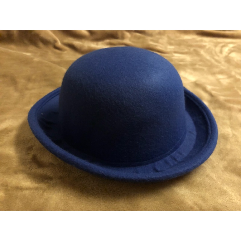 寶藍色圓頂帽