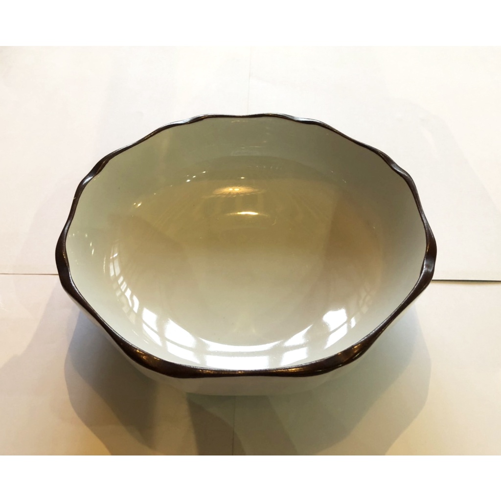 波形口缽 餐具 廚具 陶瓷碗 大碗 近全新 便宜 cp值 20.3cm寬口*6.5cm高