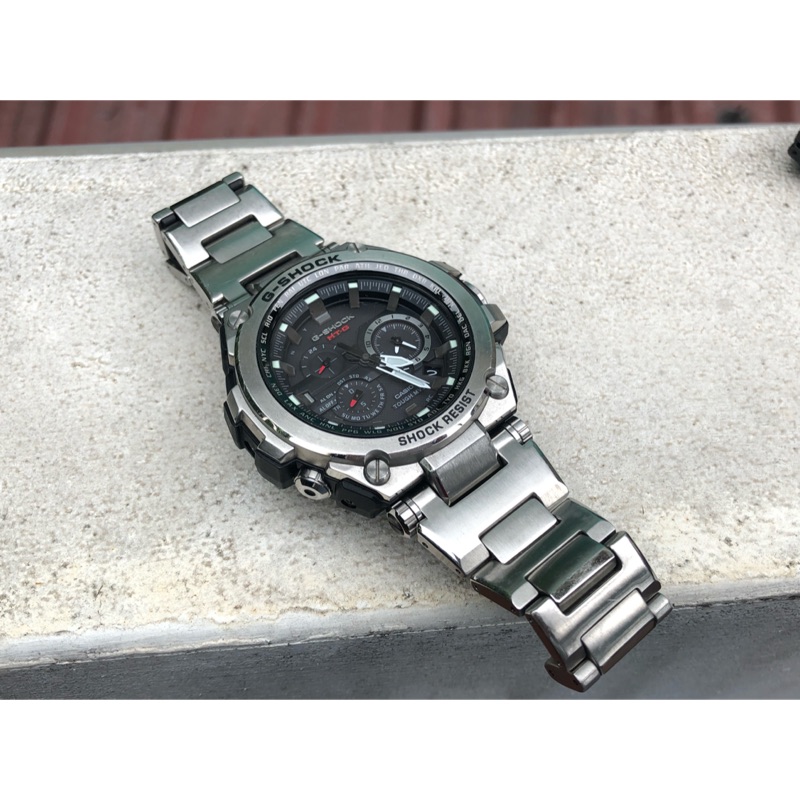 G-SHOCK MTG-S1000D 二手