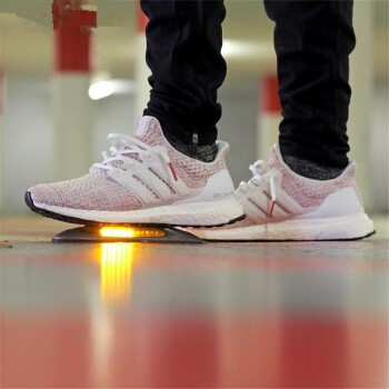 adidas ultra boost candy cane