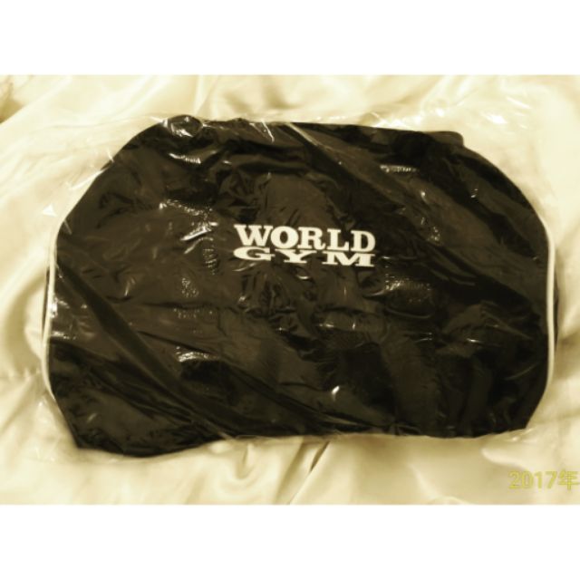 世界健身房WORLD GYM 運動圓筒包
