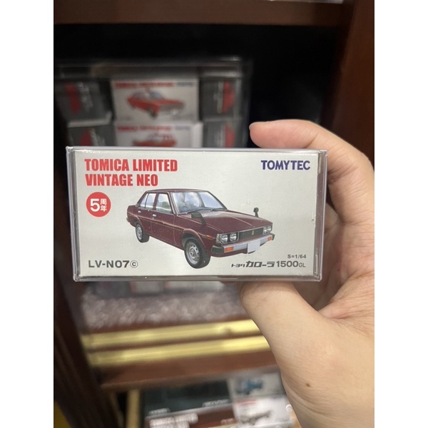 Tomytec TLV LV-N07c 1/64 TOYOTA COROLLA 1500GL 豐田 卡羅拉