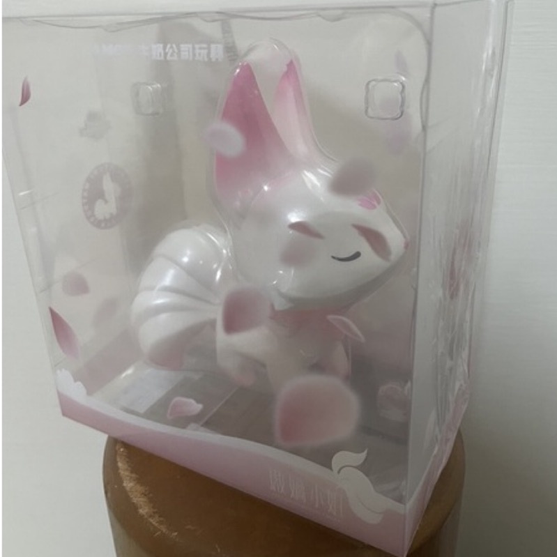 Milk Company Toys 牛奶公司 傲嬌九尾小姐-櫻花系列 九尾 九尾狐 大公仔