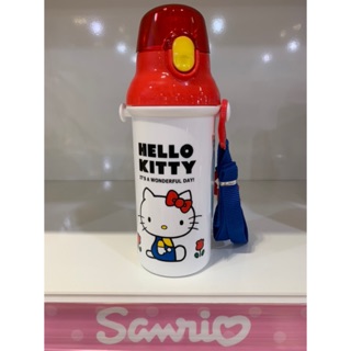 💕姿琴精品 Hello kitty 彈蓋頭型 直飲式水壺 日本 水壺 480ML 日本製 附背帶直飲式水壼