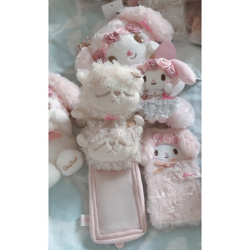 【Alison服飾小舖】《日本LIZ LISA 官方直購正品》睡眠小羊 螢幕擦拭玩偶+絨毛手機提袋 合售