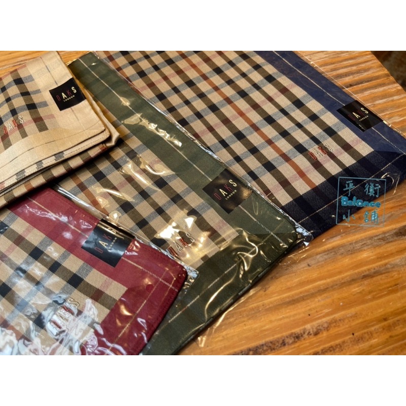 ｛平衡小舖｝日本製DAKS純棉經典格紋男款手帕