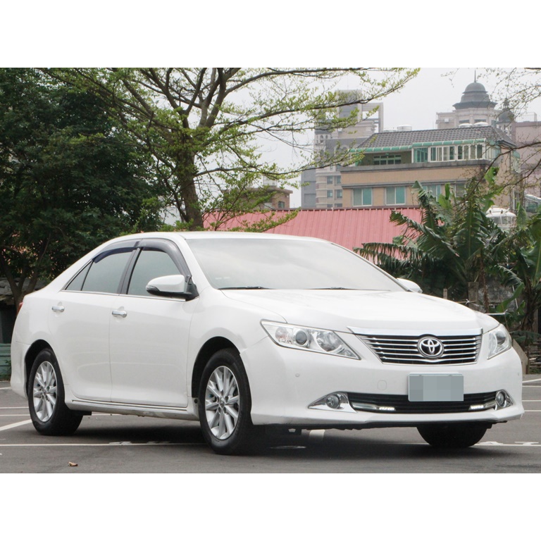 2011 Toyota Camry 2.4   FB搜尋 : 『凱の中古車-Dream Garage』