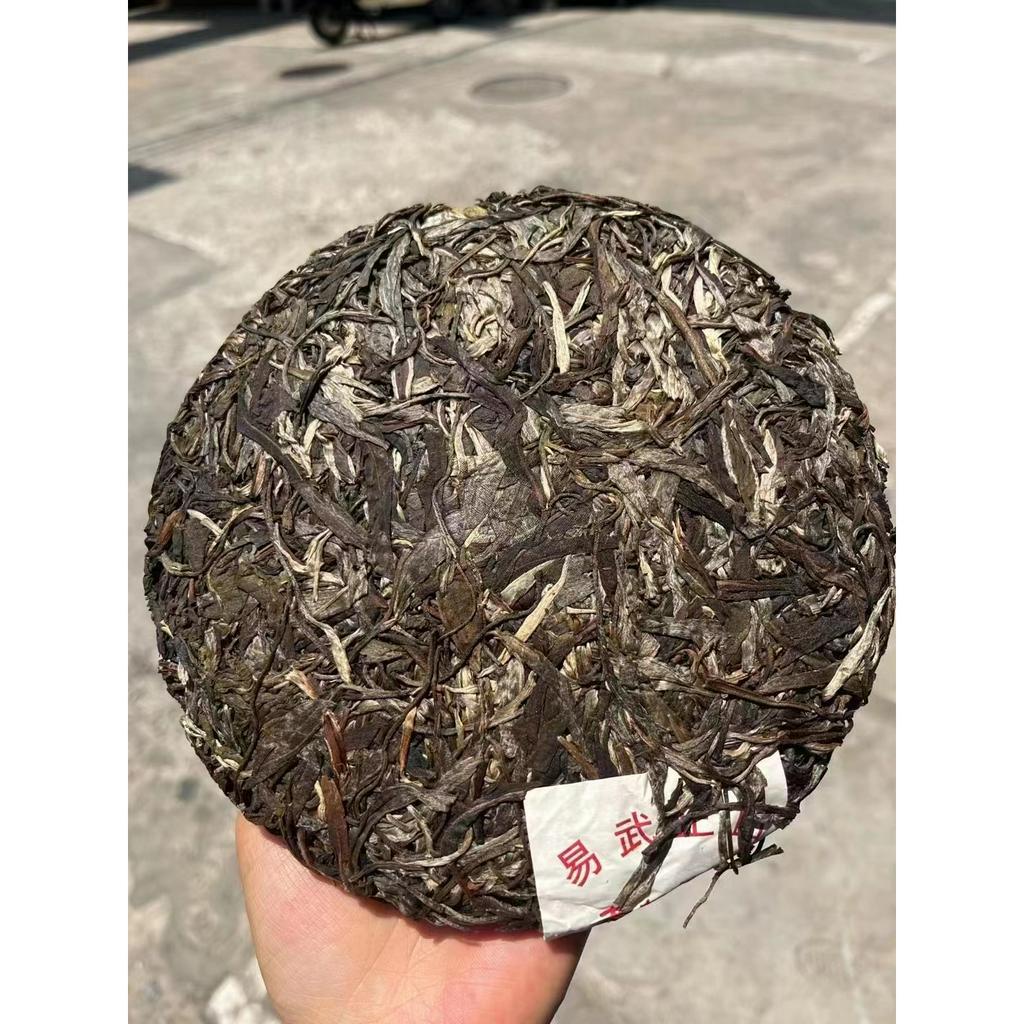 2019年易武正山老樹圓茶生茶餅，357g