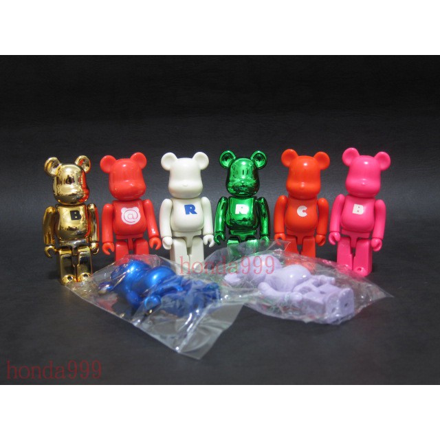 Be@rbrick 庫柏力克熊 100% 字母