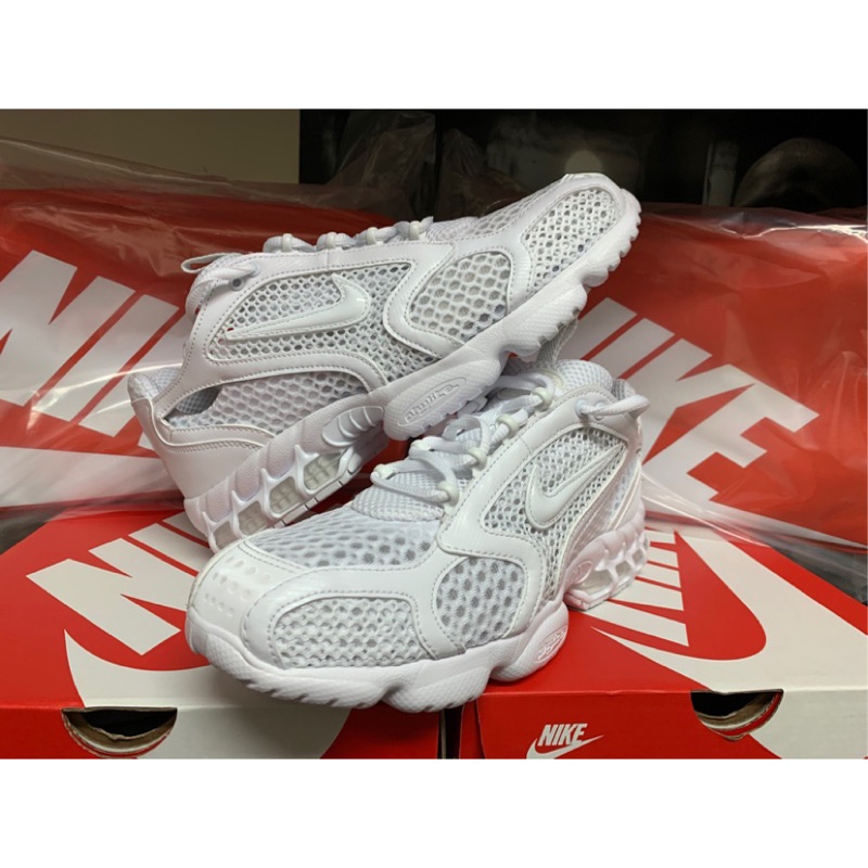 nike spiridon white blue