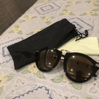 [二手]顯瘦時尚黑框輕量墨鏡 女款太陽眼鏡🕶️