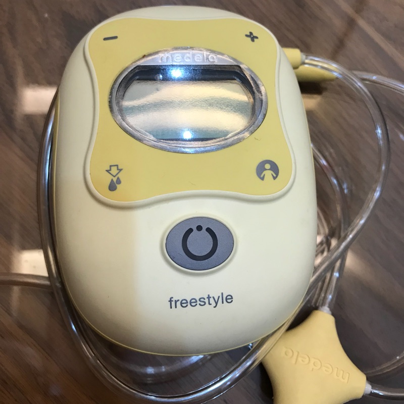 美樂 Medela 新世代Freestyle電動吸乳器全套配備齊全限時降價