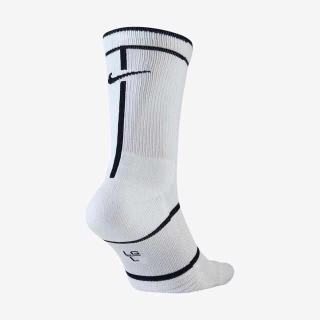 nike court essentials socks