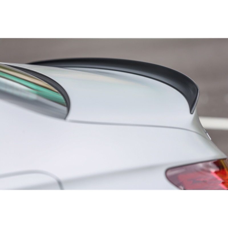 SPY國際 Benz W117 CLA45 新款 碳纖維 尾翼
