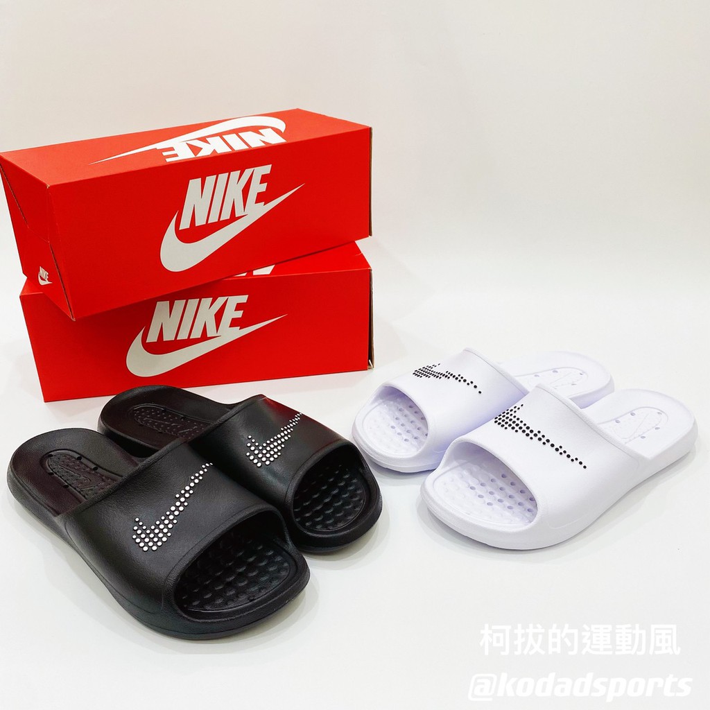 柯拔 Nike Victori One Shower Slide CZ5478-001 黑 100 白 男 拖鞋