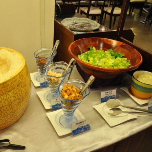 高雄  蓮潭會館荷漾西餐廳  平假日下午茶券 【蝦幣回饋】