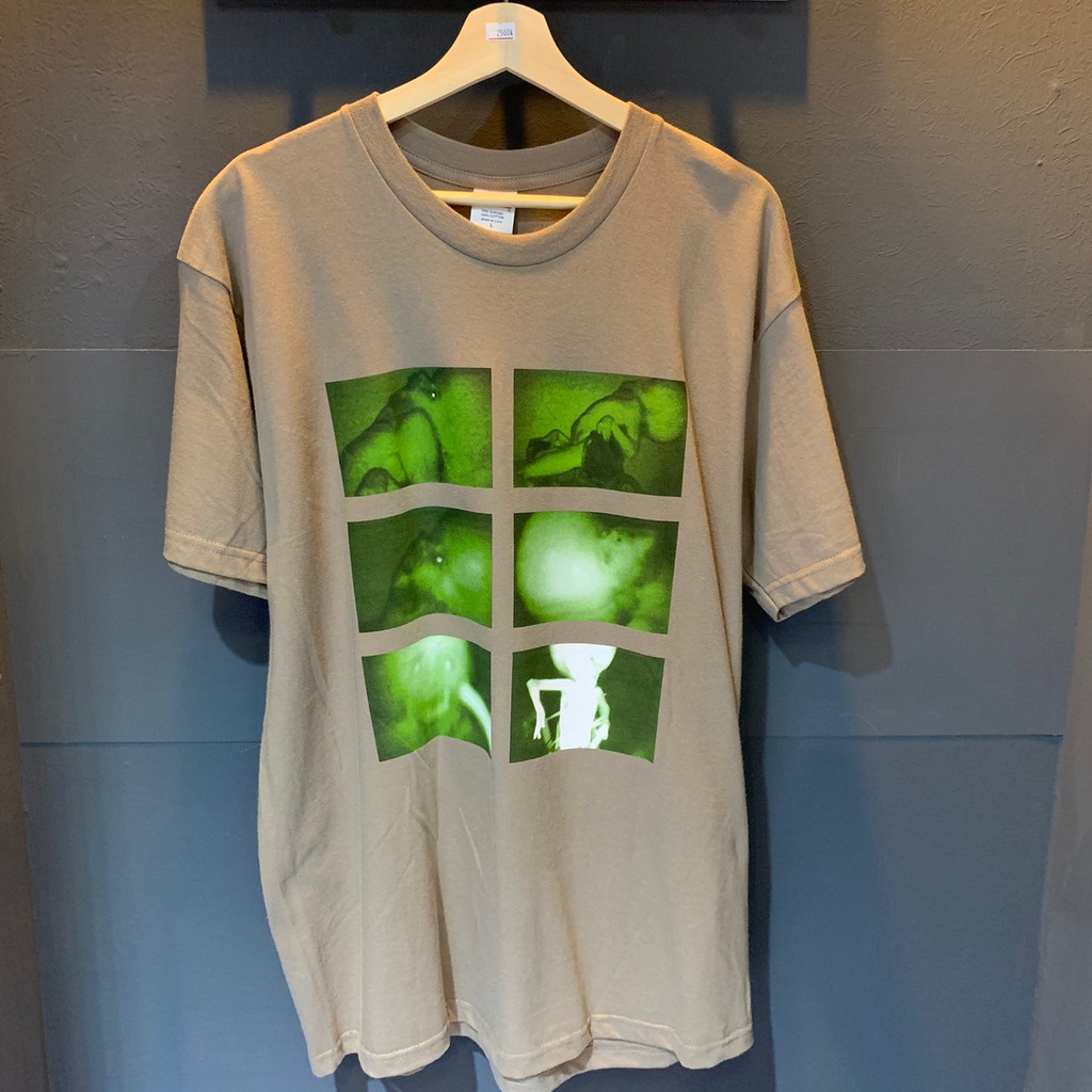 chihuahua tee supreme