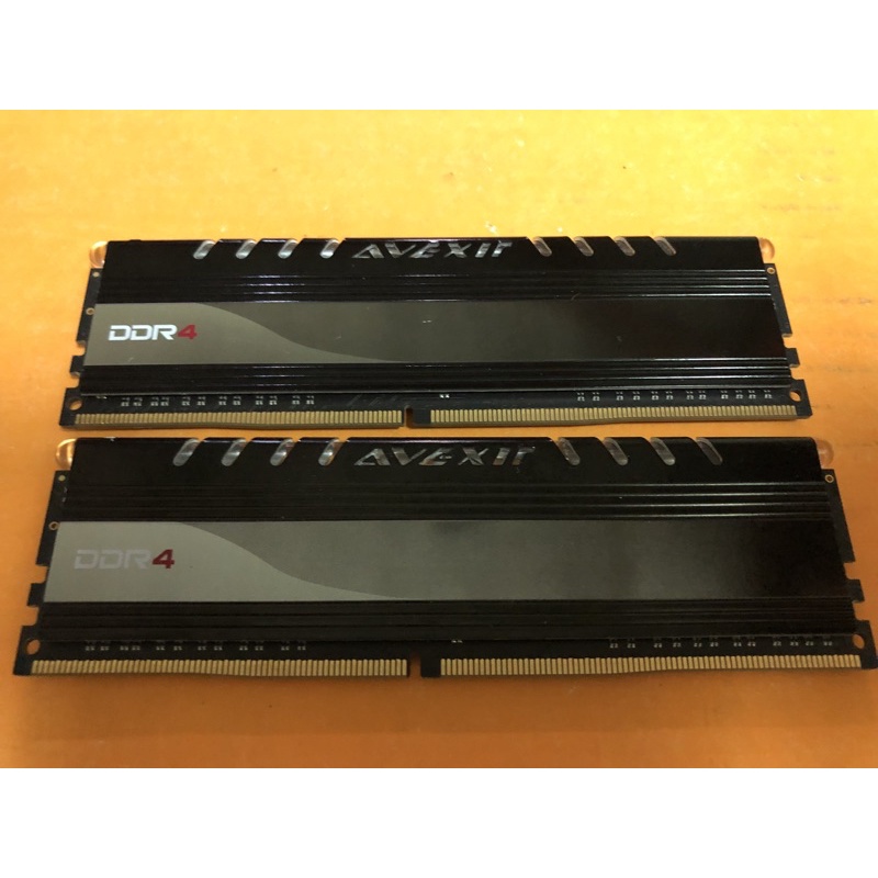 AVEXIR DDR4 2133 8g 記憶體 二手