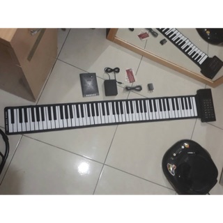 meekee攜帶型88鍵高音質手捲電子琴 (免運）