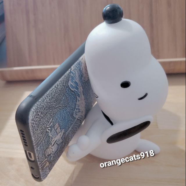 日本正版史努比snoopy 可愛立體造型討抱抱式手機架 蝦皮購物