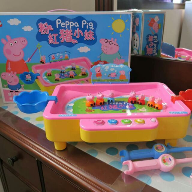 二手佩佩豬粉紅豬小妹電動釣魚玩具(約9成新)(少一隻小豬)
