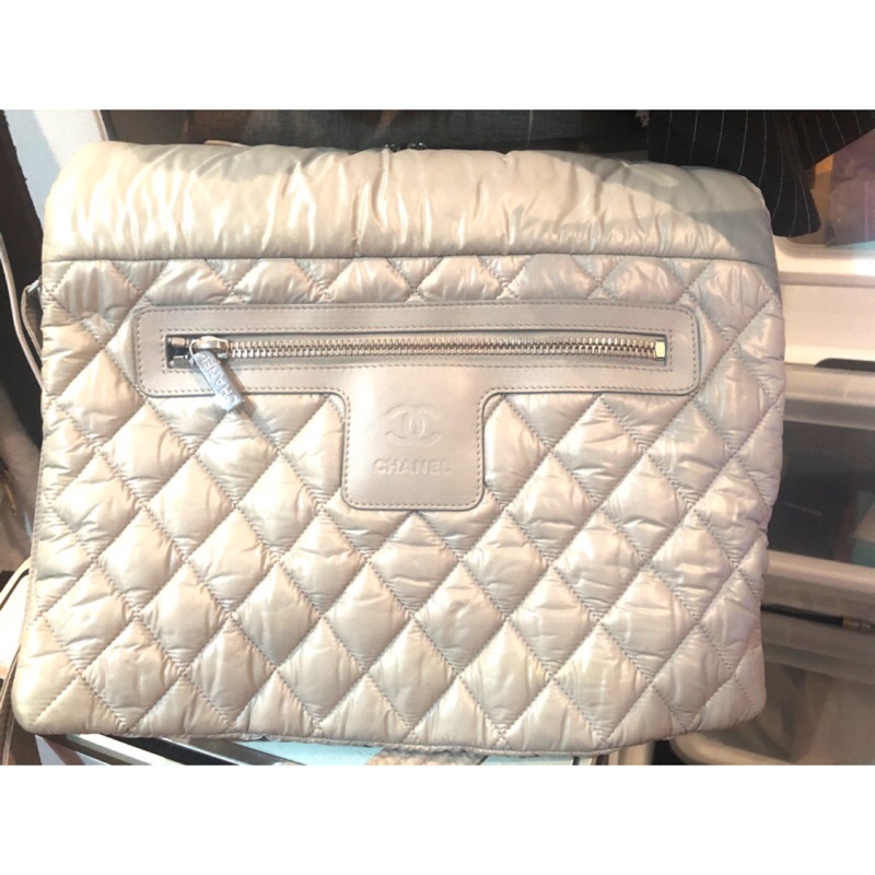 cocoon messenger bag