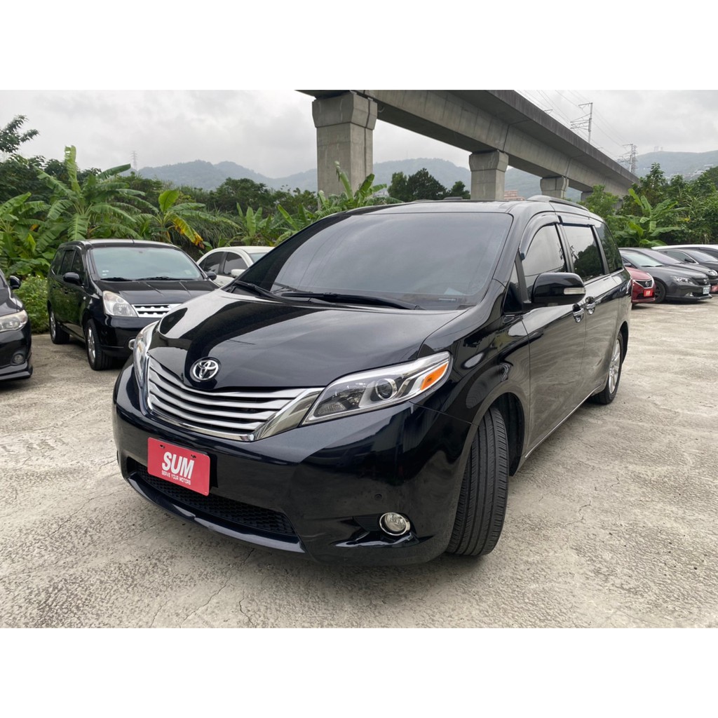 2017 toyota sienna limited