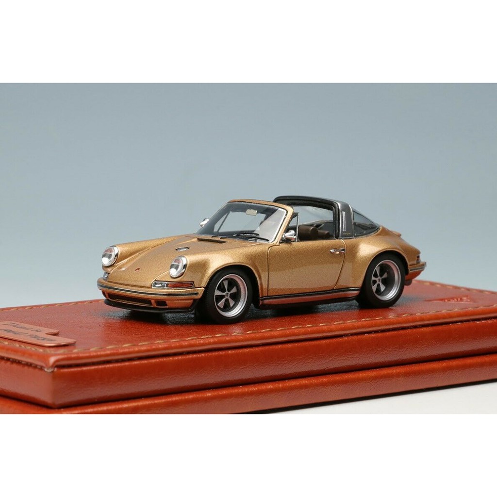 【名車館】MakeUp Porsche Singer 911 (964) Targa Gold 1/64 TM002A