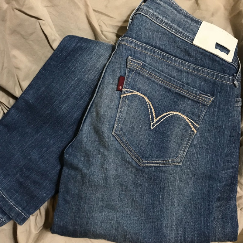 levi's demi curve low rise skinny